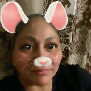 Meet your Posher, Valerie